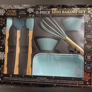 11 piece mini baking set!